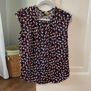 J crew blouse, size 4. Very good condition. Viscose.